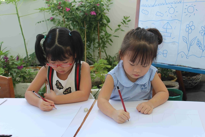 Lớp Playgroup